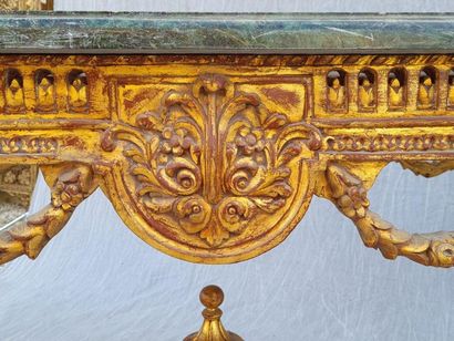 Table à gibier en bois sculpté et peinture...