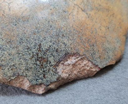 Bernard DEJONGHE (1942)
Signed sandstone...