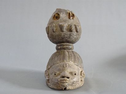 NIGERIA Yoruba
Masque heaume représentant...