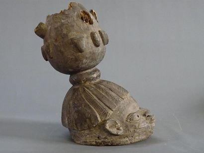 NIGERIA Yoruba
Masque heaume représentant...