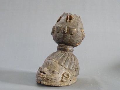 NIGERIA Yoruba
Masque heaume représentant...