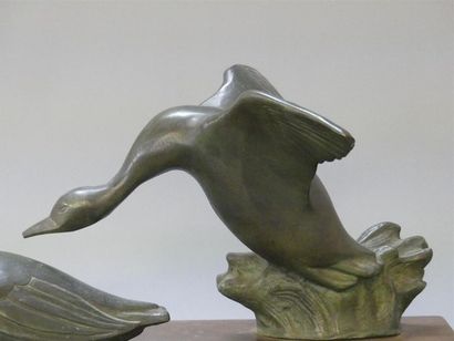 André TAJANA (1913-1999)
Two ducks;
Bronze...