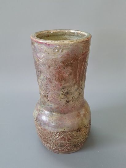 Vassil IVANOFF (1897-1973)

Vase à long col...
