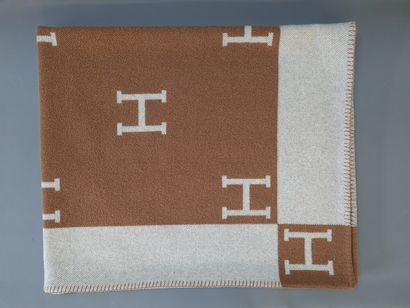 HERMES Paris.

Plaid 