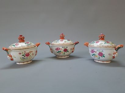 COMPAGNIE DES INDES

Suite de trois petites...