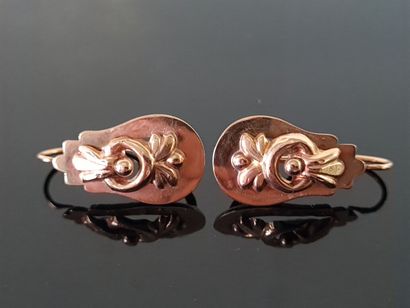 Pair of earrings sleeper earrings in 750°/...