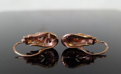 Pair of earrings sleeper earrings in 750°/...