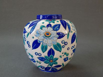 KERAMIS

Vase en céramique à décor de fleurs...