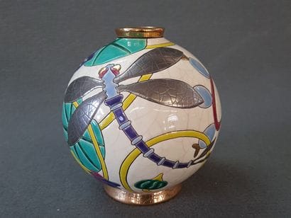 LONGWY. 

Contemporary ball vase model Boule...