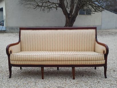 Banquette en acajou et placage d'acajou ,...