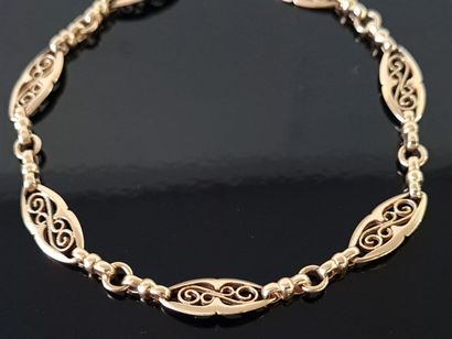 Drapery mesh bracelet, gold 750°/ 00.

L:...