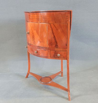 Bar d'angle Anglais. 

82 x 65 x 44 x 46...