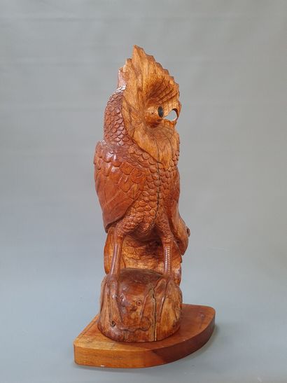 Carved Wood Owl

H. 67 cm. 

Missing in one...