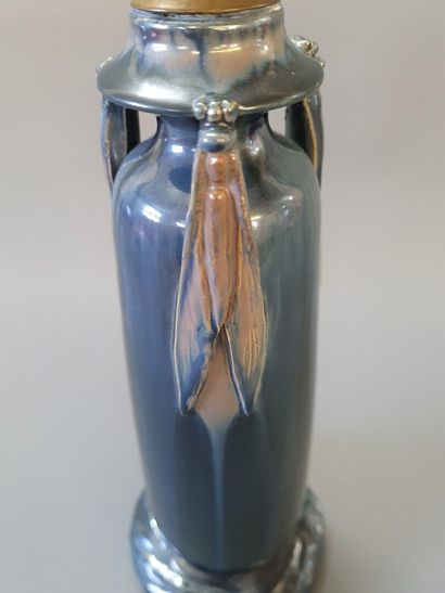 Jean LECLERC ( XX°)

Lampe à décor de libellules...