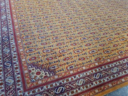 Grand tapis d'Azerbaïjan fait main 

Laine,...