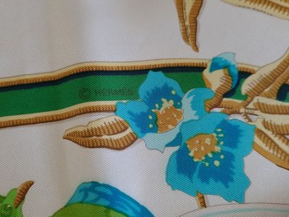 HERMÈS Paris

Silk square Caribbean model

85...
