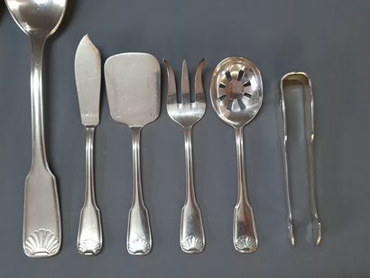Large silver plated metal housewife shell...