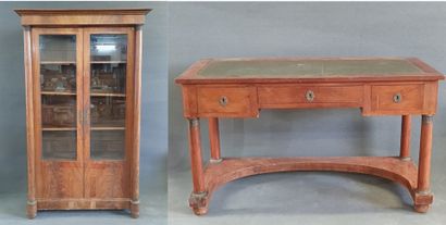 
Cabinet de travail comprenant un bureau...