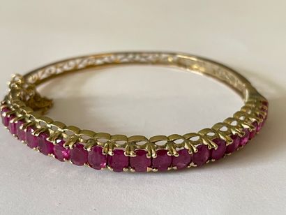 Bracelet semi-rigide en or 375°/ 00 ( 9 K)...