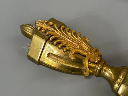 Paire d' appliques néoclassique en bronze...