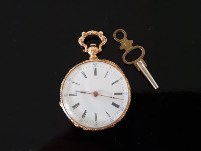 Montre de poche en or guilloché, chiffrée,...