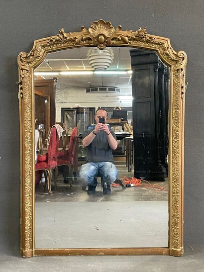 Miroir cadre doré 

Style Régence

145 x...