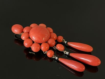 Pendentif-broche en or, serti de cabochons...