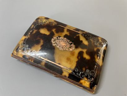 Carnet de bal en écaille avec incrustations...