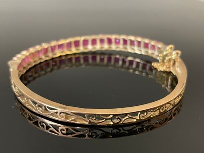 Bracelet semi-rigide en or 375°/ 00 ( 9 K)...