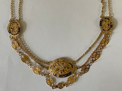 Collier en draperie, dit 