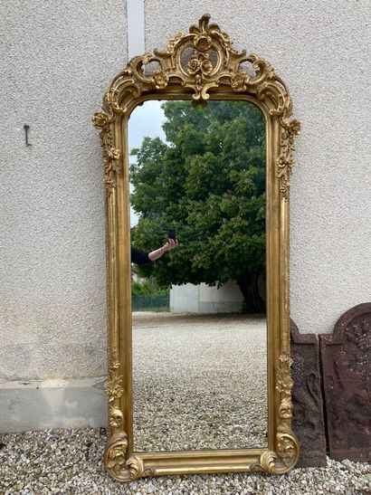 Important miroir Napoléon III cadre sculpté...