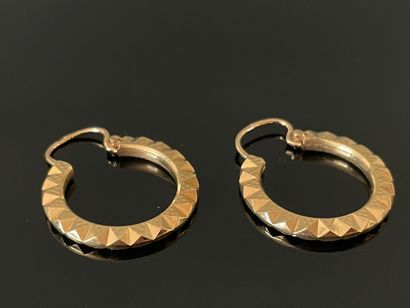 Paire de boucles d'oreille, en or 750°/ 00...