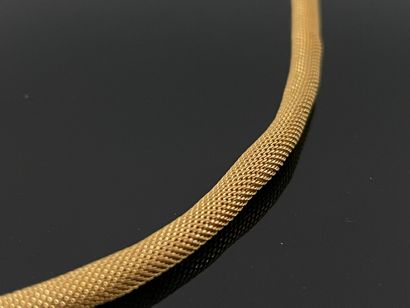 Collier en or maille tubogaz, 750°:00

L:...