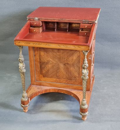 Bureau Davenport en placage de noyer et de...