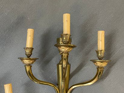 Paire d' appliques néoclassique en bronze...