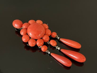 Pendentif-broche en or, serti de cabochons...