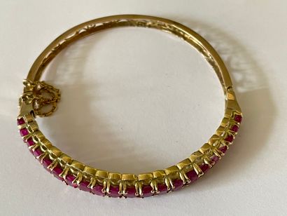 Bracelet semi-rigide en or 375°/ 00 ( 9 K)...
