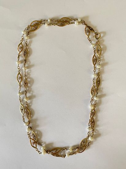 Sautoir en or 750°/ 00, maille draperie avec...