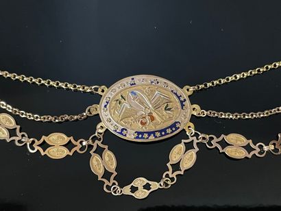Collier en draperie, dit 
