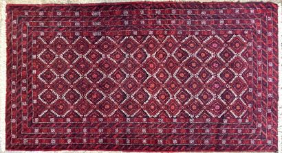 Tapis 

185 x 95 cm.