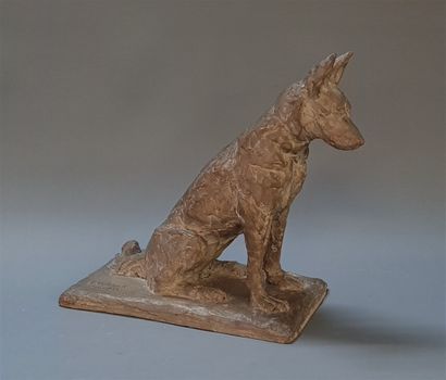A. THORAND 

Chien assis.

Sculpture en terre...