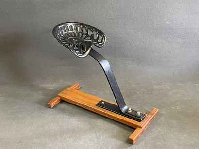 Tabouret de bureau , assise de tracteur sur...