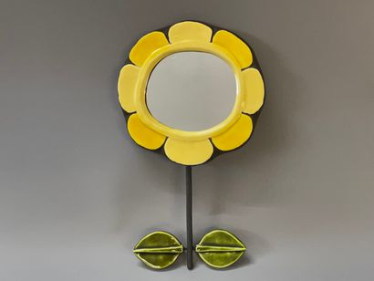 Mithé ESPELT (née en 1923)

Miroir fleur...