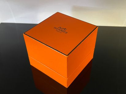 HERMES Paris:

Chevalière OSMOSE en argent...