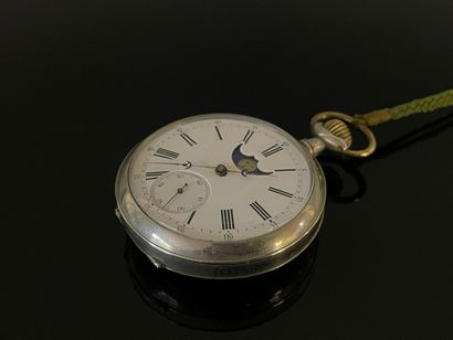 Montre de poche en métal à cadran double...