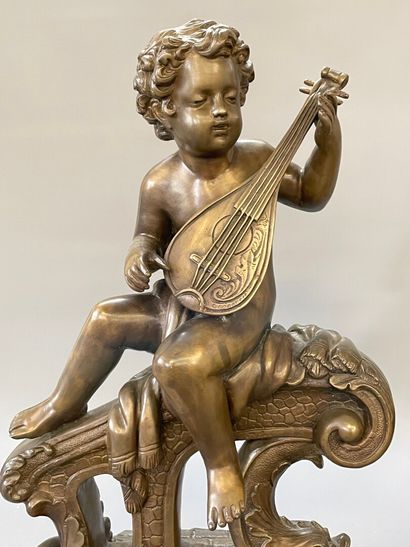 Paire de grands putti musiciens en métal...