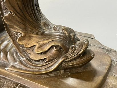 Paire de grands putti musiciens en métal...