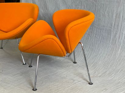 
Pierre PAULIN (1927-2009)




Paire de fauteuils...