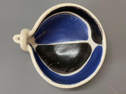Mado JOLAIN (1921-2019) 

Coupe pincé, intérieur...