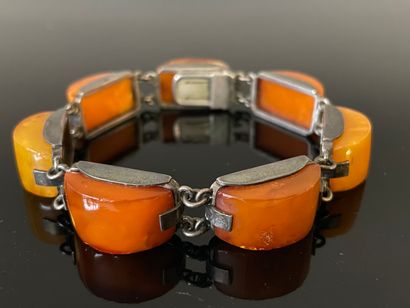 Bracelet en gourmette à plaques d'ambre,...